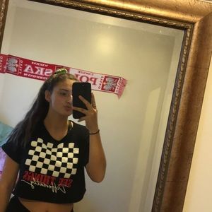 Meet your Posher, Victoria